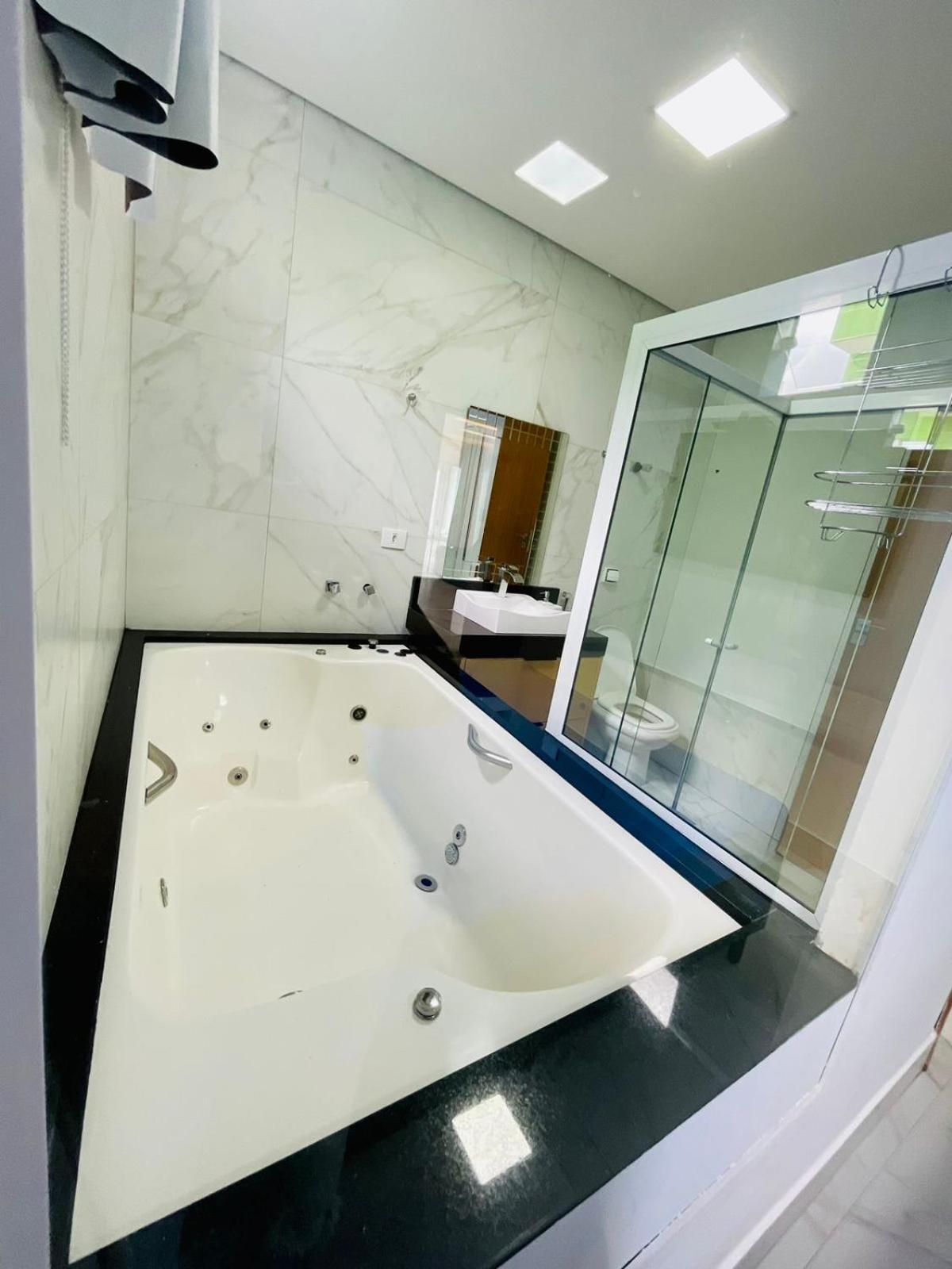 Casa Com Piscina E Hidromassagem Praia Enseada. 瓜鲁雅 外观 照片